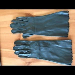 Real Leather gloves size XS